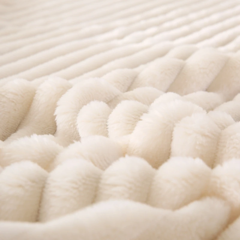 1Pc Faux Fur Velvet Fitted Sheet Soft Plush Bedcover Mattress Cover With All-around Elastic Rubber Band Bed Sheet Warm Bedsheets - Image 5