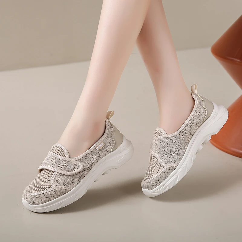 Women Walking Shoes Mesh Light Fitness Loafer Summer Spring Sports Outdoor Mother Girls Flats Breathable Sneakers Big Size 35-42 - Image 3
